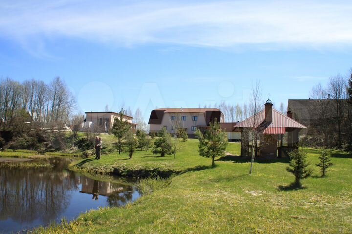 Коттедж 345 м² на участке 27 сот.