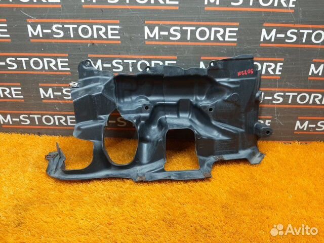 Кожух рулевой рейки передний правый Bmw 7-Series