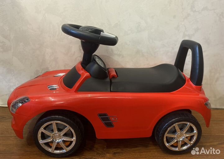 Машинка-каталка толокар (Mercedes-Benz)