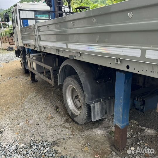 Hyundai HD120 с КМУ, 2010