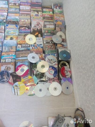 Диски DVD (аудио, видео, игровые, программы)