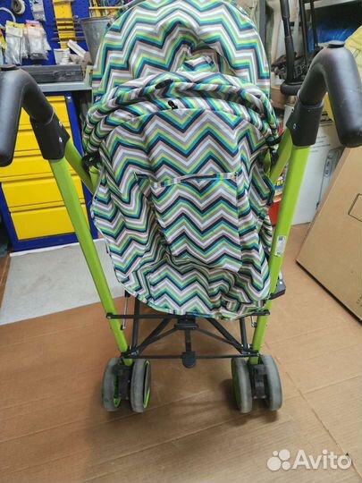 Прогулочная коляска трость