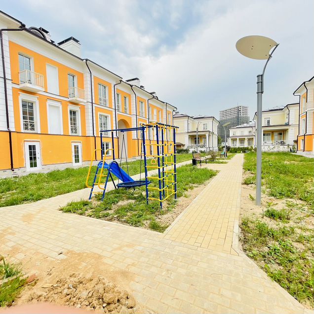 Таунхаус 145 м² на участке 1,5 сот.
