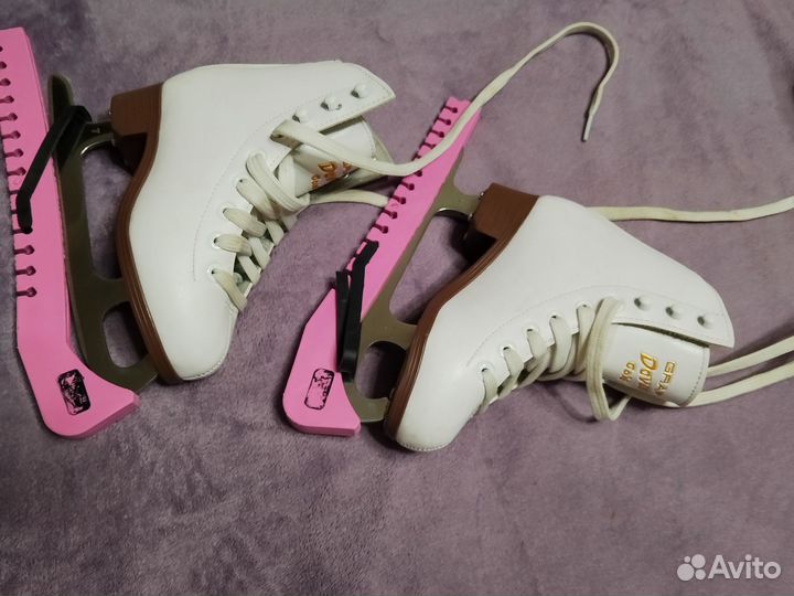Коньки Davos gold для фигурного катания 27