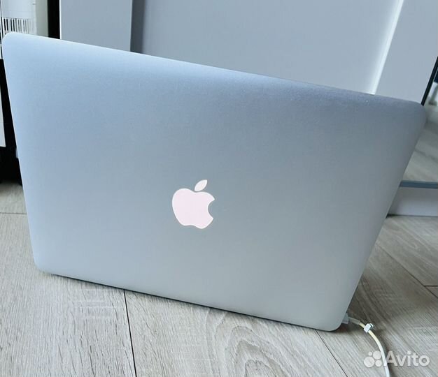 Apple MacBook Air 13 A1466 (2017)