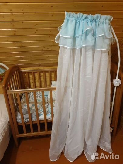 Кроватка качалка из бука с кучей аксессуаров