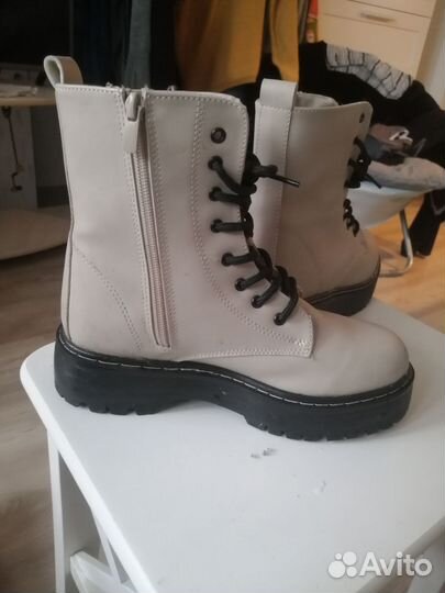 Ботинки женские зимние 38 размера новые
