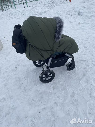 Универсальный тёплый чехол на коляску