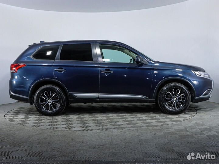 Mitsubishi Outlander 2.0 CVT, 2018, 100 000 км