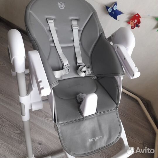 Стульчик для кормления baby care