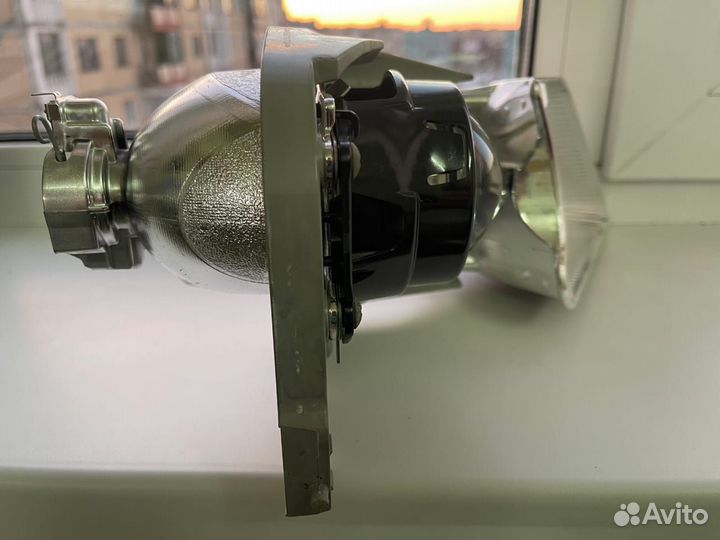 Линза и запчасти для правый фары Mazda CX-9