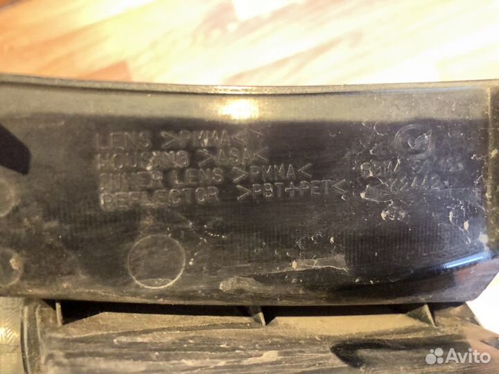 Фонарь правый задний mazda 3 bl