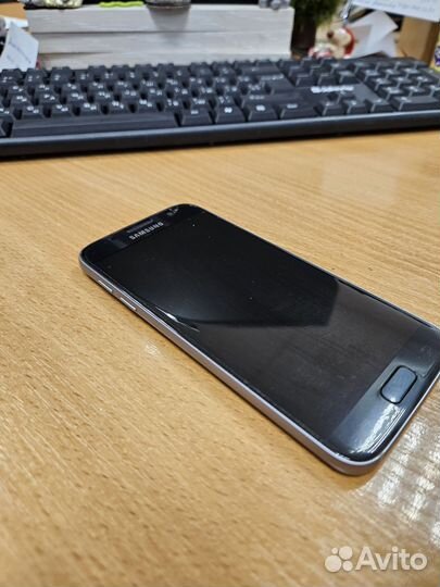 Samsung Galaxy S7, 4/32 ГБ