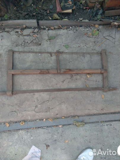 Пила старинная