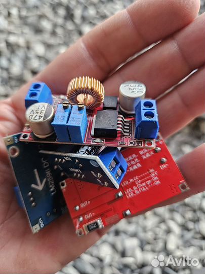 Стабилизатор напряжения