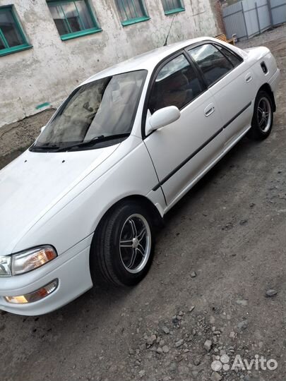 Toyota Carina 1.8 AT, 1995, 250 000 км