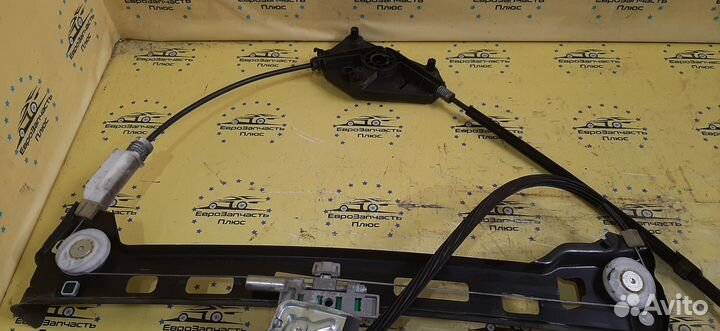 Стеклоподъемник передний Volkswagen Passat CC