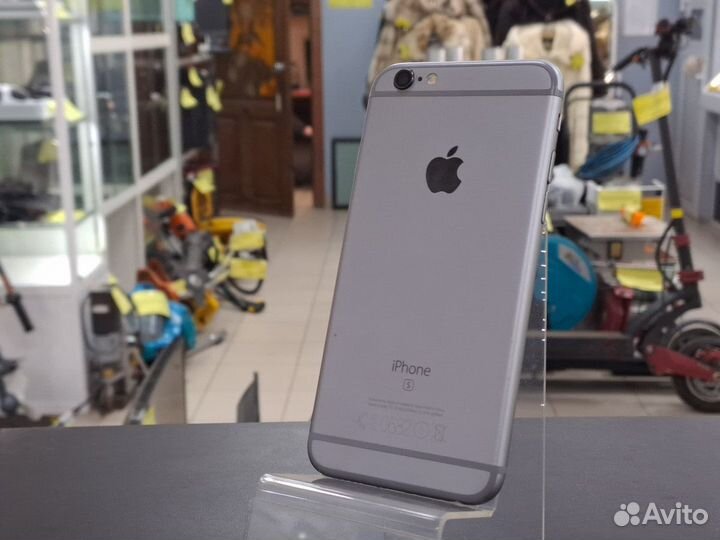 iPhone 6S, 16 ГБ