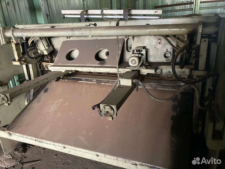 Ножницы листовые с наклонным ножом нк3418