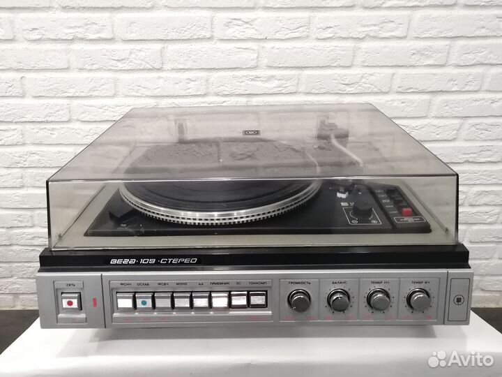 Проигрыватель винила вега 109