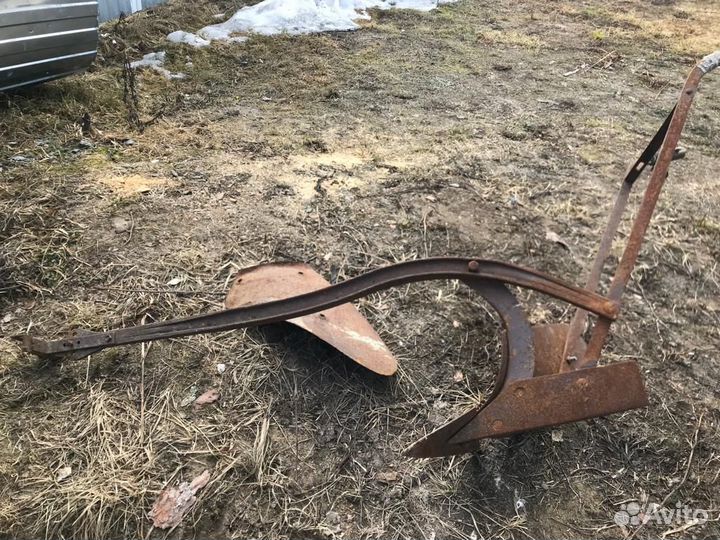 Конский плуг