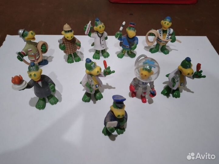 Коллекционные игрушки из старого киндера