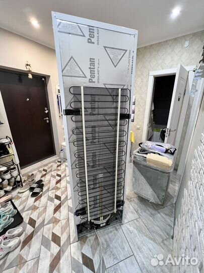 Холодильник Б/у Bosch KGV39XW21R