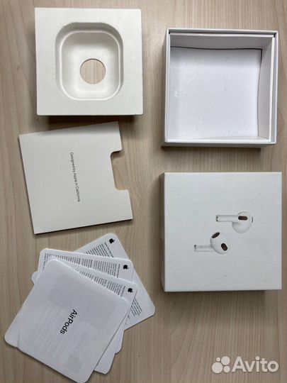 Коробки iPhone