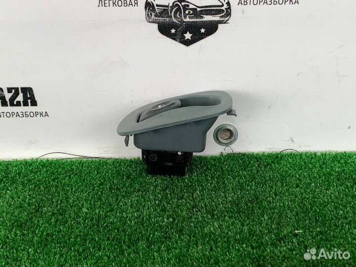 Блок управления стеклоподъемниками Renault Megane