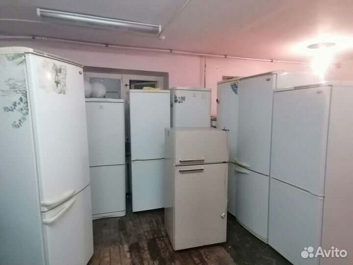 Холодильник рабочий с гарантией