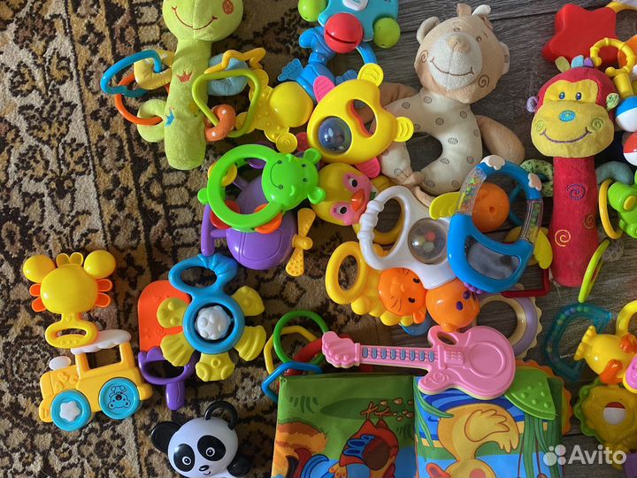 Детские игрушки до 1 года