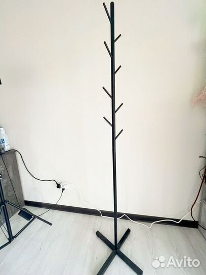 Вешалка напольная