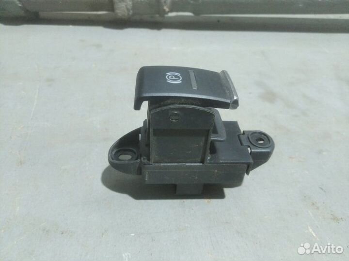 Кнопка стояночного тормоза Porsche Cayenne 958 4.8