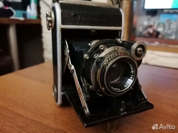 Старый фотоаппарат гармошка