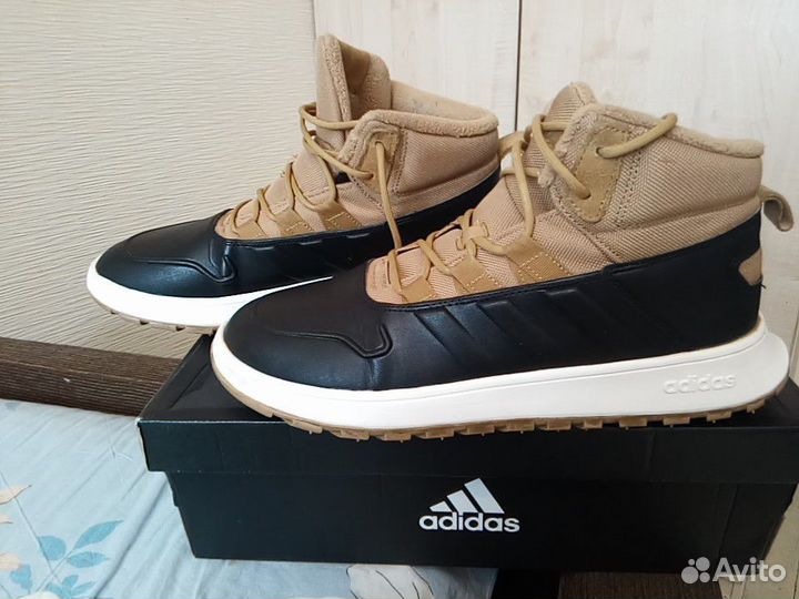 Кроссовки adidas