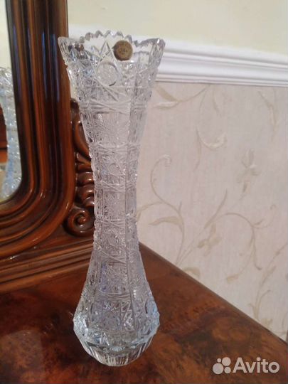 Ваза хрустальная