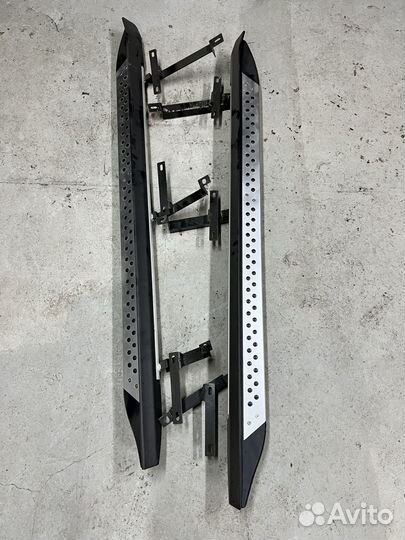 Подножки пороги на Toyota RAV4 XA30