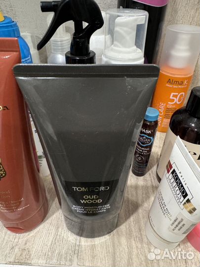 Лосьон Tom Ford oud wood