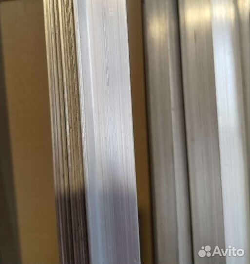 Уголок алюминиевый