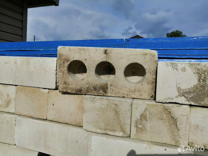 Кирпич б/у
