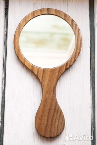 Зеркало из дерева