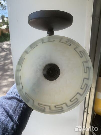 Криплект светильников. Люстра и 2 бра