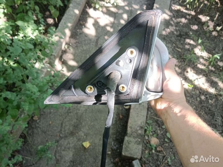 Зеркало правое на Тайота Марк 2 110 кузов