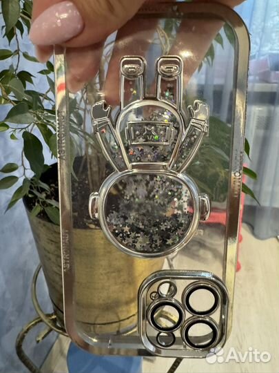 Бампер на iPhone 13 pro max