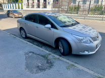 Toyota Avensis 1.8 MT, 2009, 290 000 км, с пробегом, цена 899 000 руб.