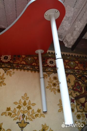 Детский столик