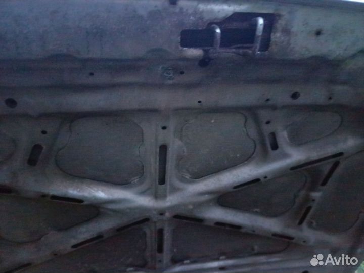 Капот mitsubishi space star 2002 1.6