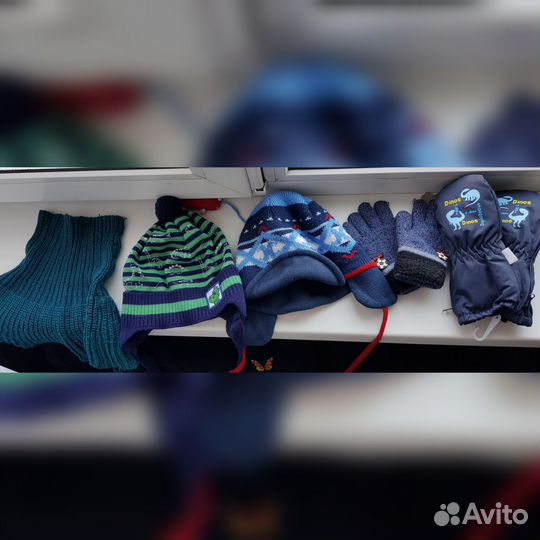 Шапка, перчатки, манишка для мальчика