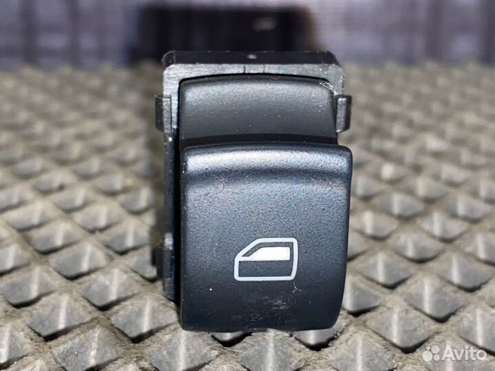 Кнопка стеклоподъемника Audi A6 Allroad C6 AUK