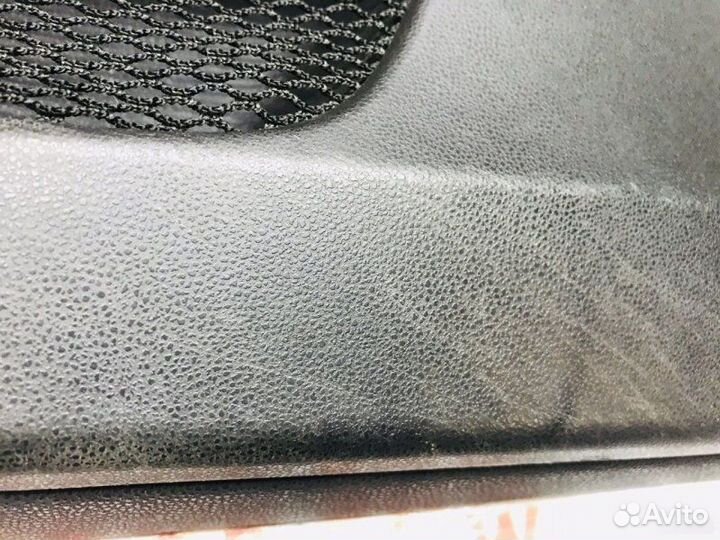 Дверная карта передняя правая Bmw X3 E83